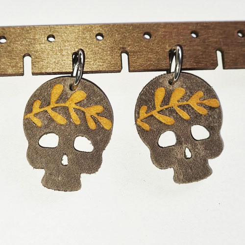 Skull B - Image 2